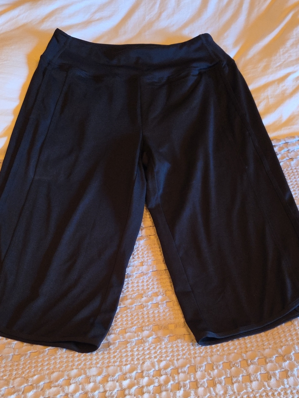Women’s Black Athletic Capri Lg
